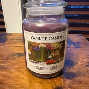 Yankee Candle Garden Shop Lavender Candle New and Unused